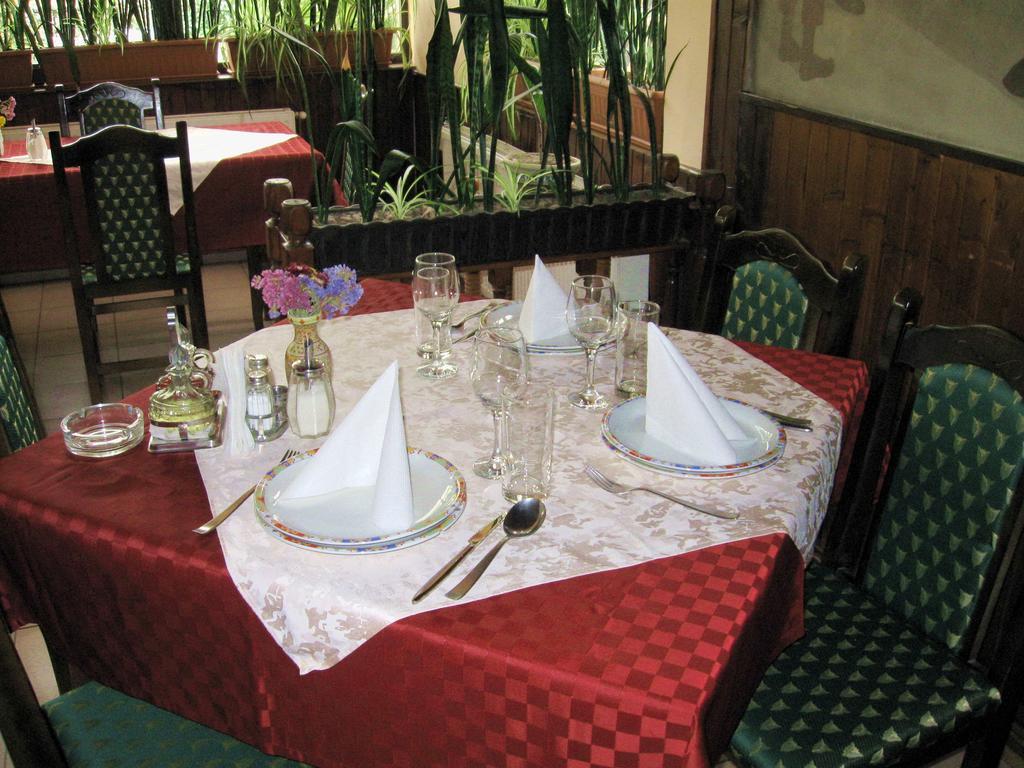 Amfora Rooms Caribrod ดิมิโตรฟกราด ภายนอก รูปภาพ