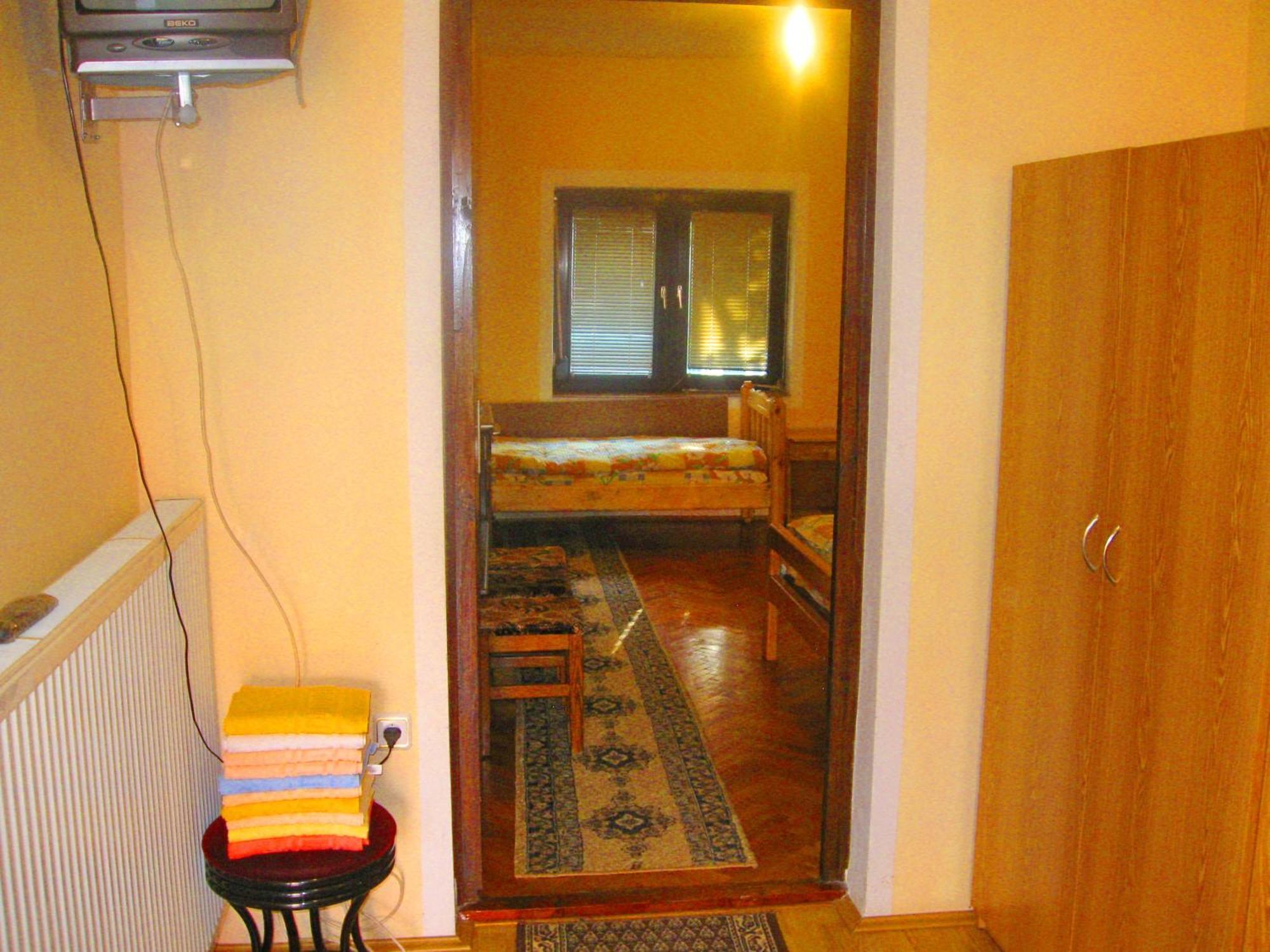 Amfora Rooms Caribrod ดิมิโตรฟกราด ห้อง รูปภาพ